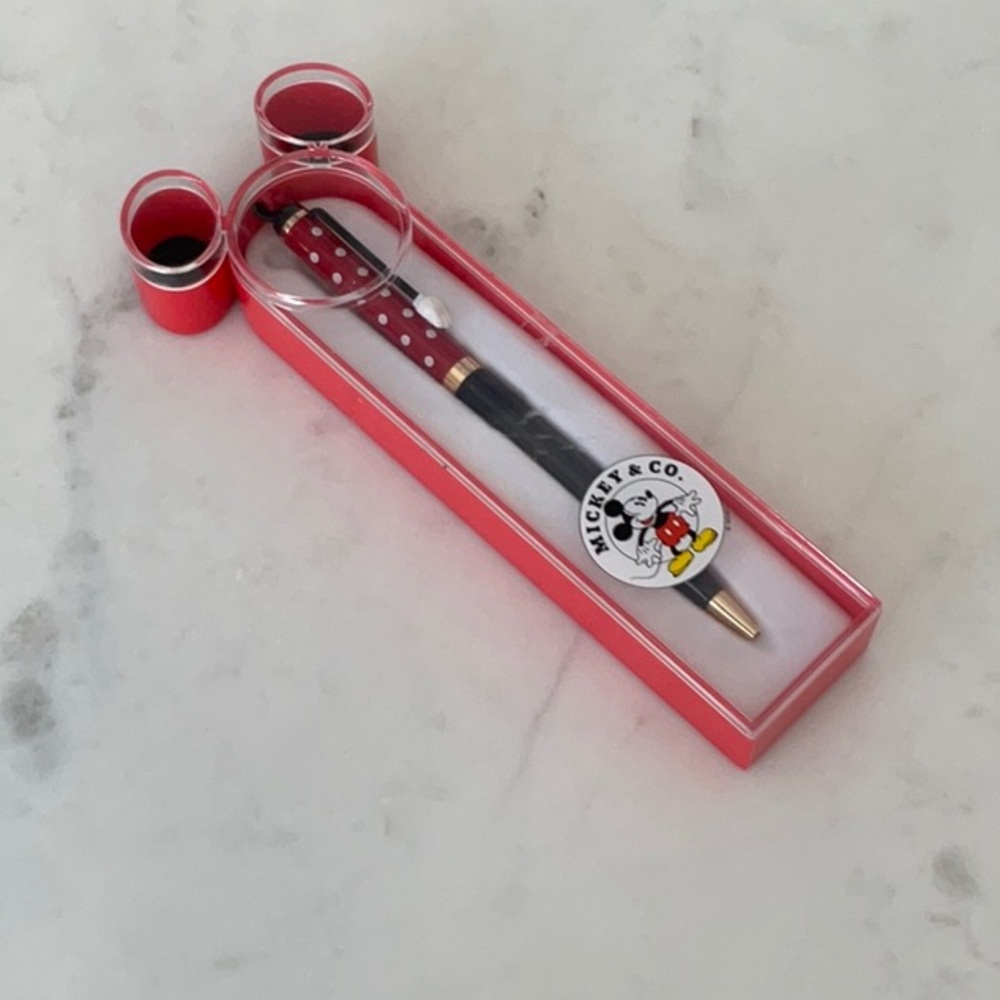 Minnie Mouse Pen